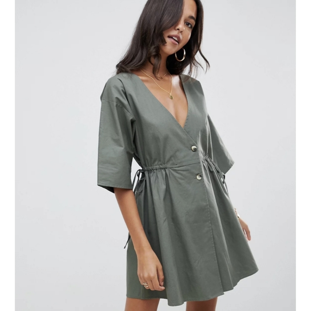 NWT ASOS DESIGN v front v back casual smock mini dress with buttons size 0
